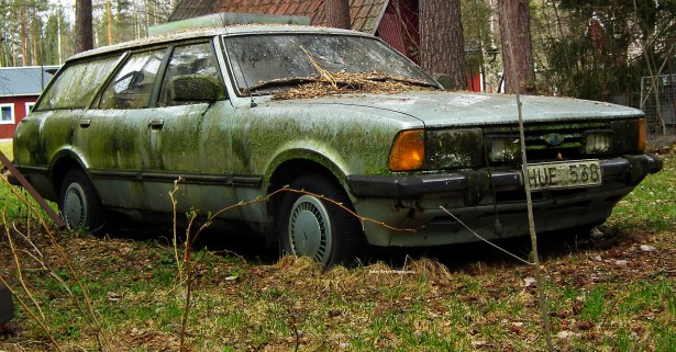 Junk Vehicles in Neighborhoods